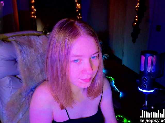 Vita-min-4ik's BongaCams show and profile