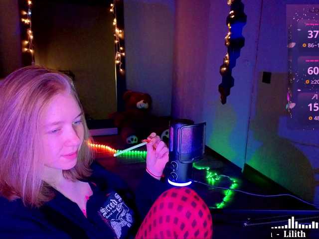 Vita-min-4ik's BongaCams show and profile