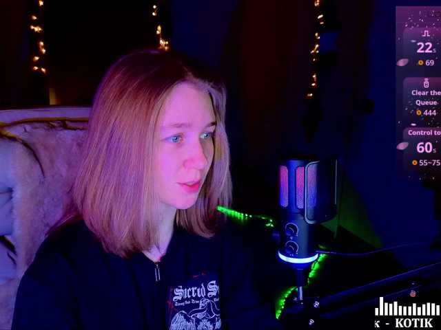 Vita-min-4ik's BongaCams show and profile