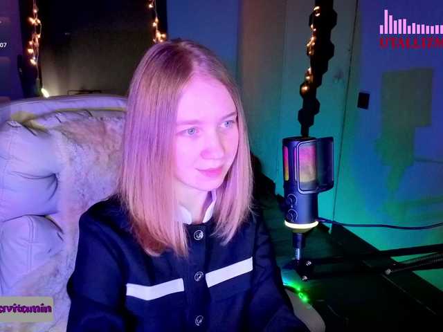 Vita-min-4ik's BongaCams show and profile