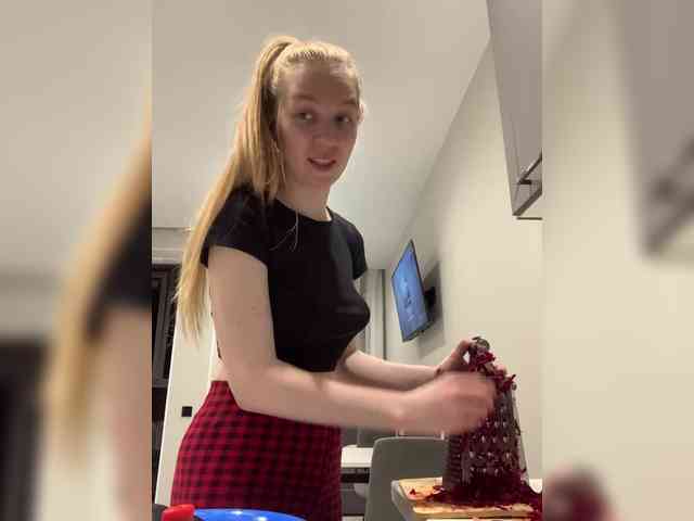 Vita-min-4ik Live Webcam on BongaCams