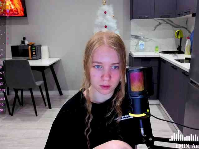 Vita-min-4ik Live Webcam on BongaCams