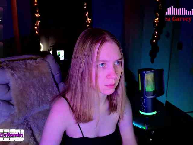 Vita-min-4ik Live Webcam on BongaCams