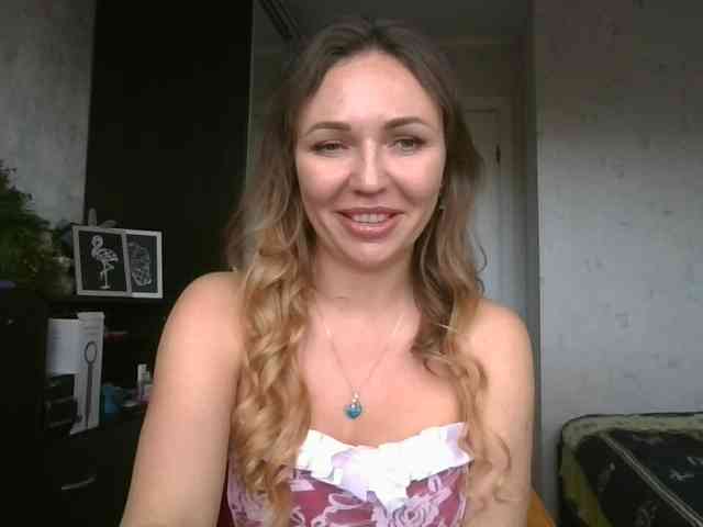 CuteFngelina CuteFngelina