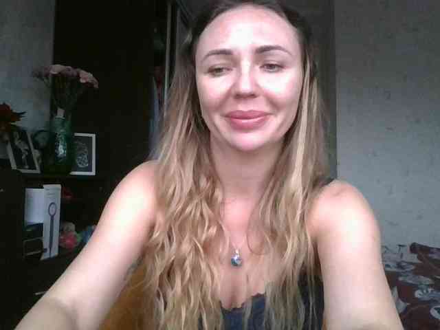 CuteFngelina CuteFngelina