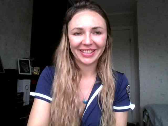 CuteAngelina webcam