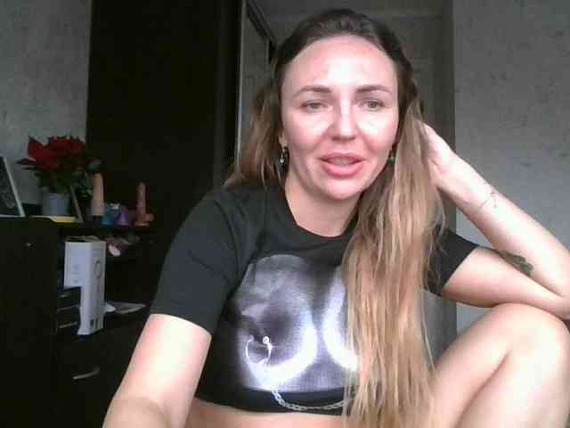 CuteAngelina webcam