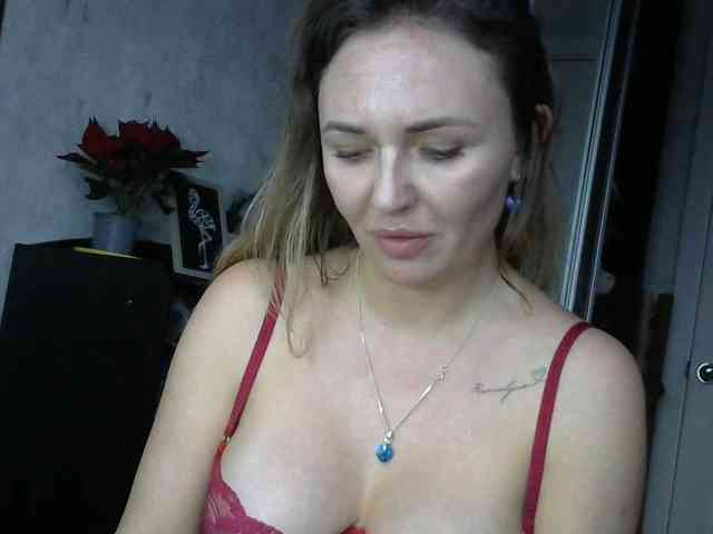 CuteFngelina CuteFngelina