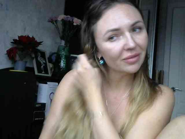 CuteFngelina CuteFngelina