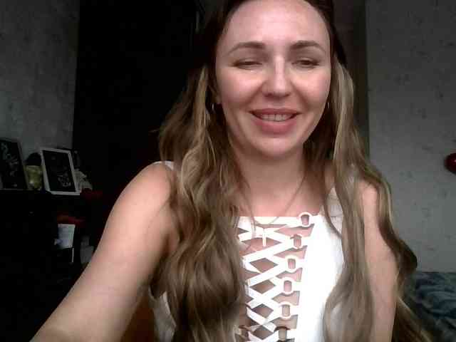 CuteAngelina webcam