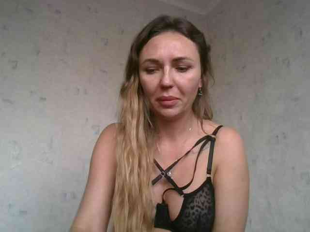 CuteFngelina CuteFngelina