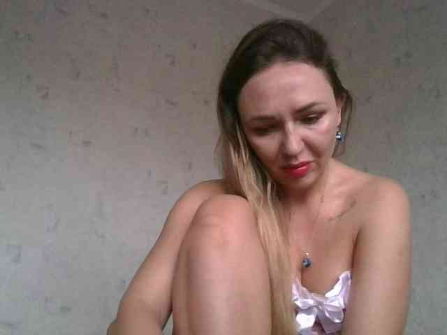 CuteFngelina CuteFngelina