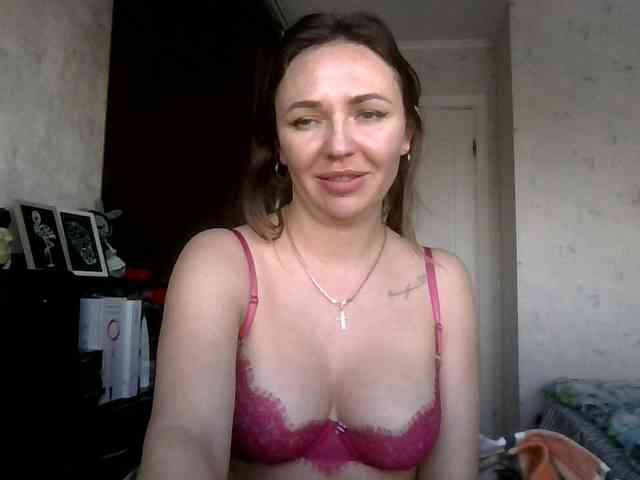 CuteAngelina webcam