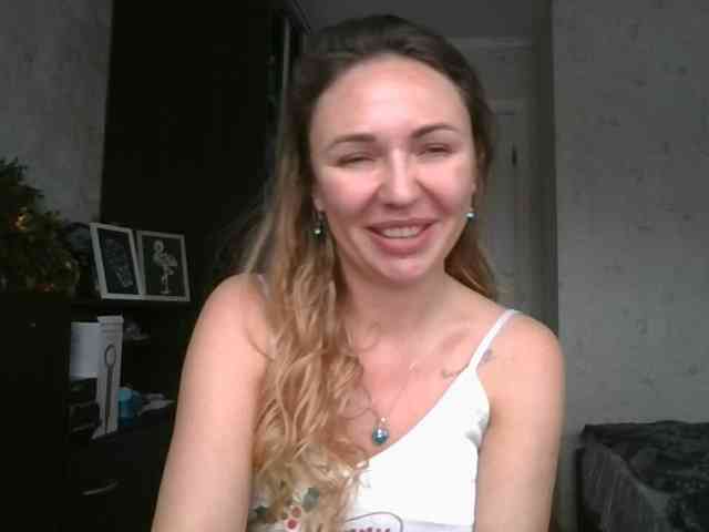 CuteFngelina CuteFngelina