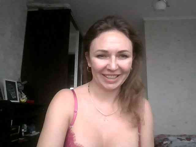 CuteAngelina webcam