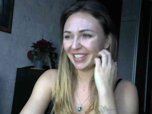 CuteFngelina CuteFngelina