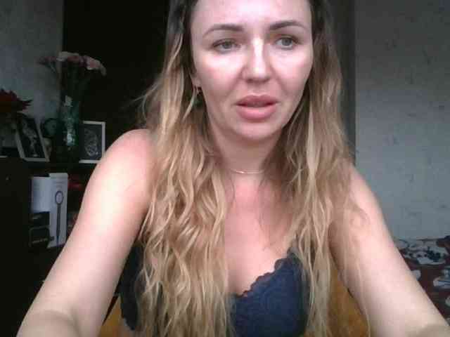 CuteFngelina CuteFngelina