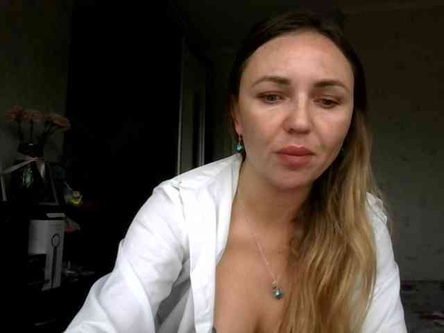 CuteFngelina CuteFngelina