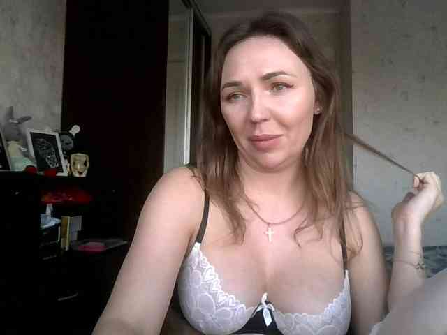 CuteAngelina webcam