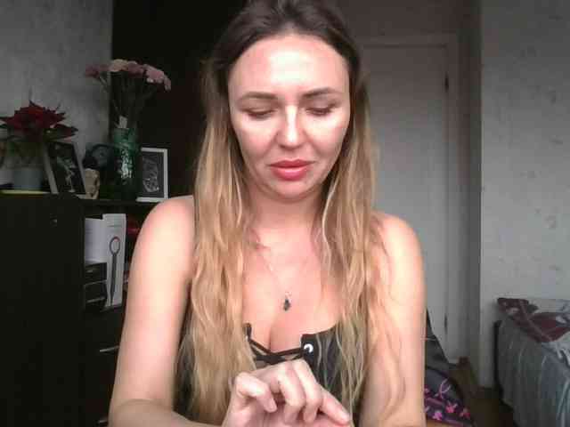 CuteFngelina CuteFngelina