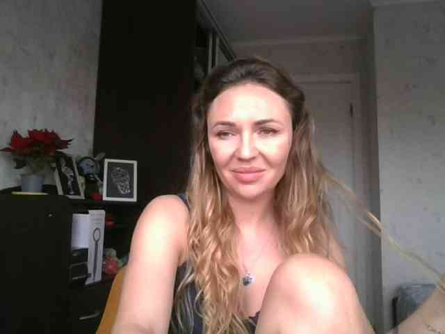 CuteFngelina CuteFngelina