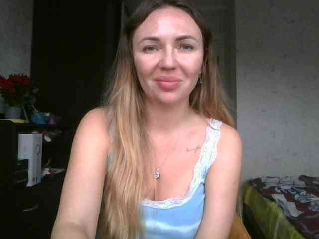CuteAngelina webcam