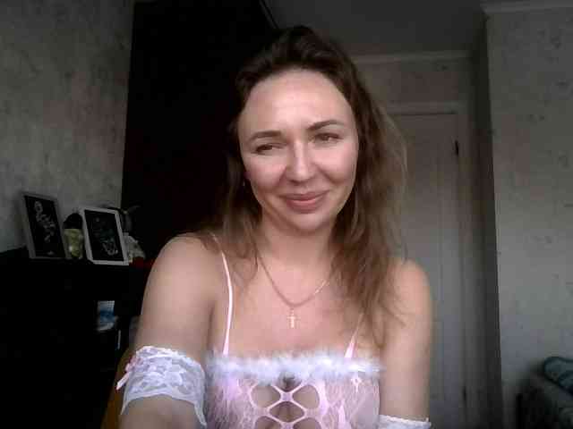 CuteFngelina CuteFngelina