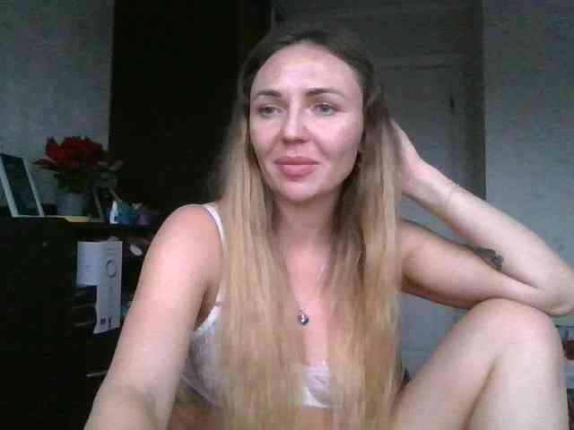 CuteAngelina webcam