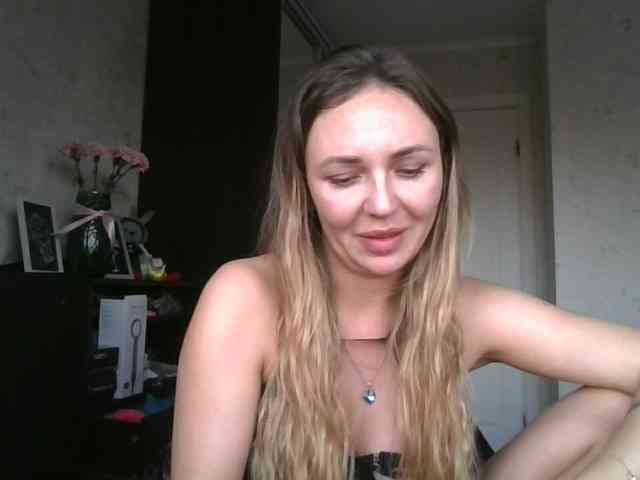 CuteAngelina webcam