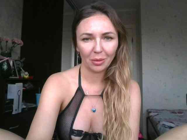 CuteAngelina webcam