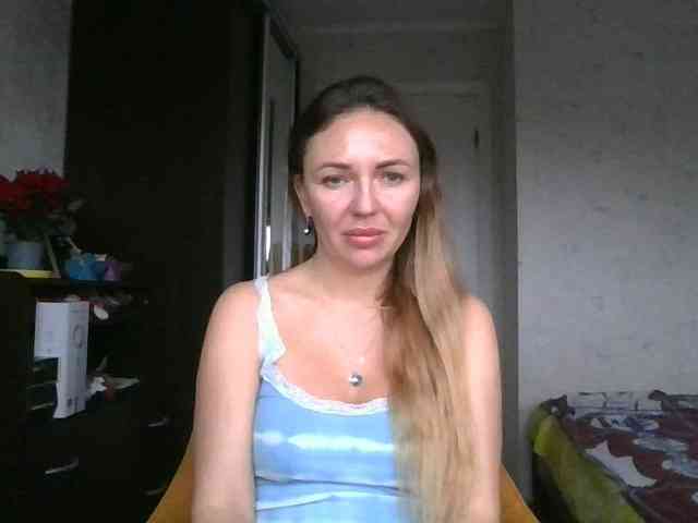 CuteAngelina webcam