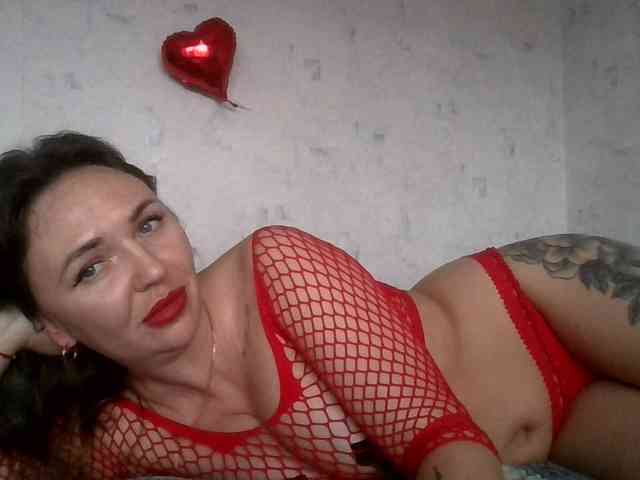 CuteAngelina webcam