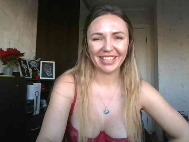 CuteFngelina CuteFngelina