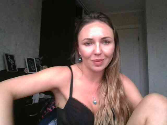 CuteFngelina CuteFngelina
