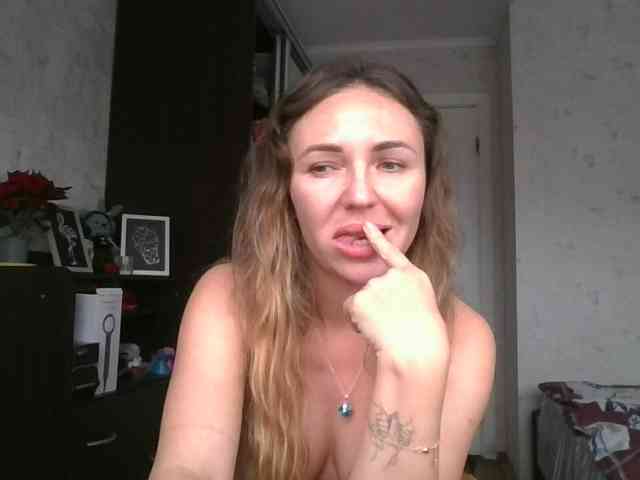 CuteFngelina CuteFngelina