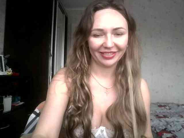 CuteAngelina webcam