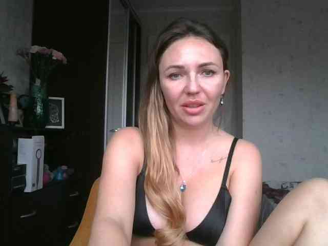 CuteFngelina CuteFngelina