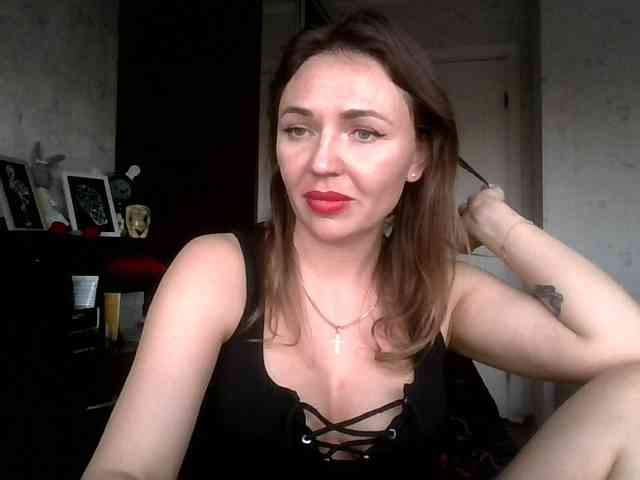 CuteFngelina CuteFngelina