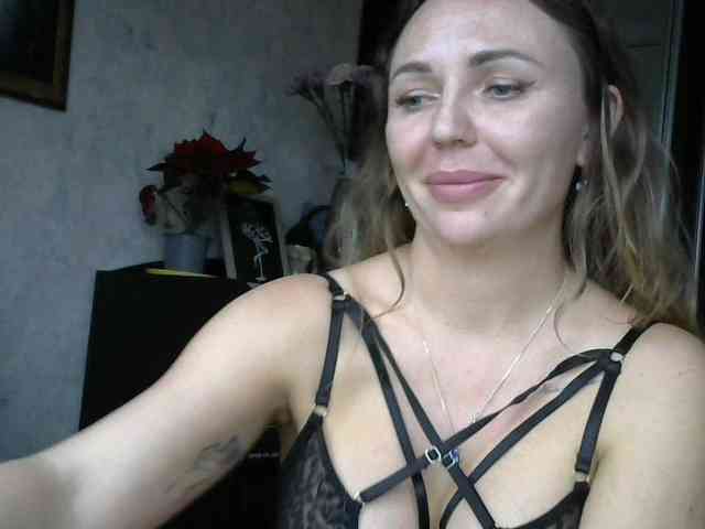 CuteFngelina CuteFngelina