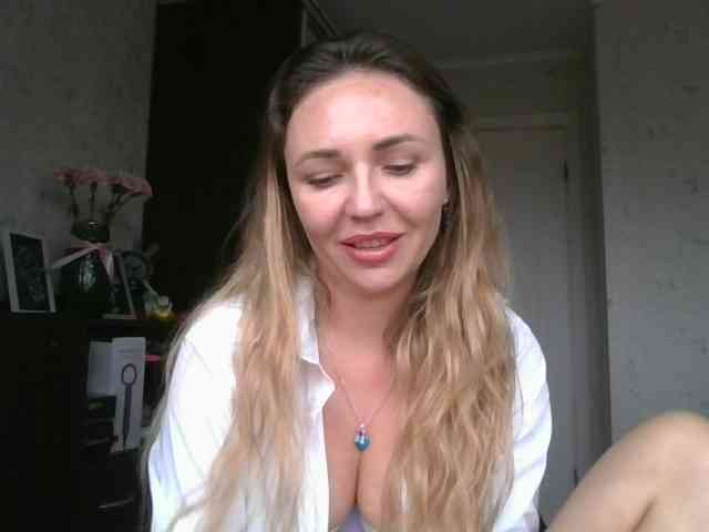 CuteAngelina webcam
