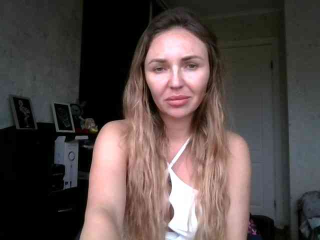 CuteAngelina webcam