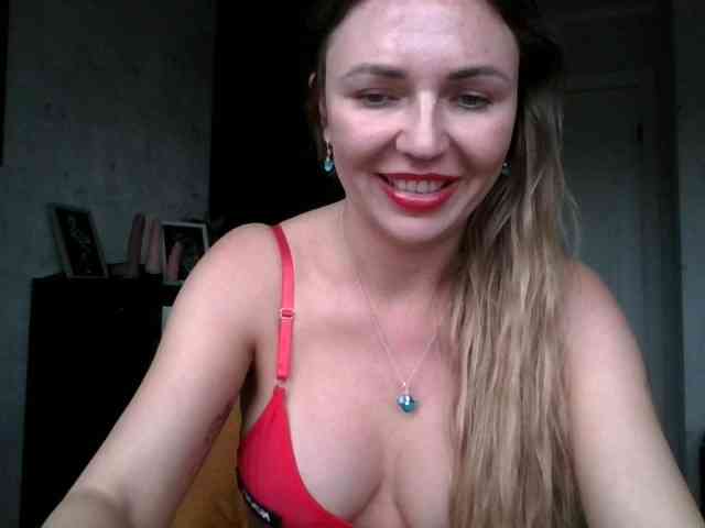 CuteAngelina webcam
