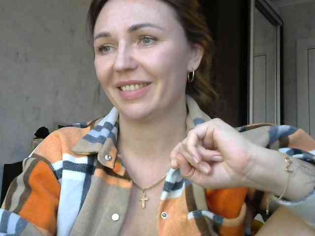 CuteFngelina Live Webcam on BongaCams