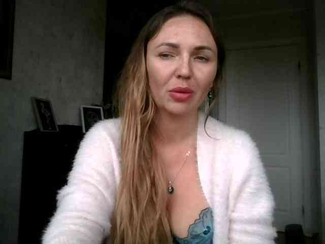 CuteAngelina webcam