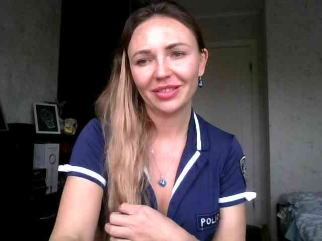 CuteAngelina webcam