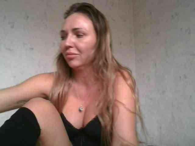 CuteAngelina webcam