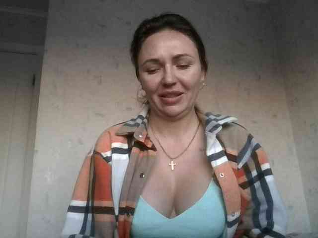 CuteFngelina CuteFngelina