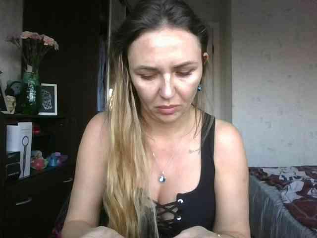 CuteFngelina CuteFngelina