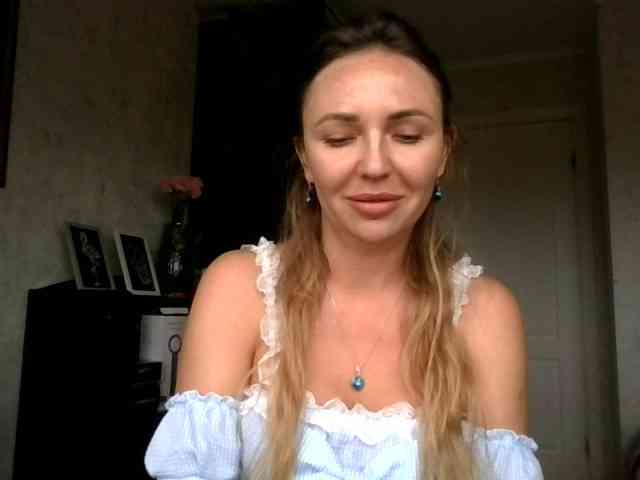 CuteAngelina webcam