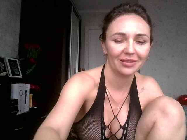 CuteAngelina webcam